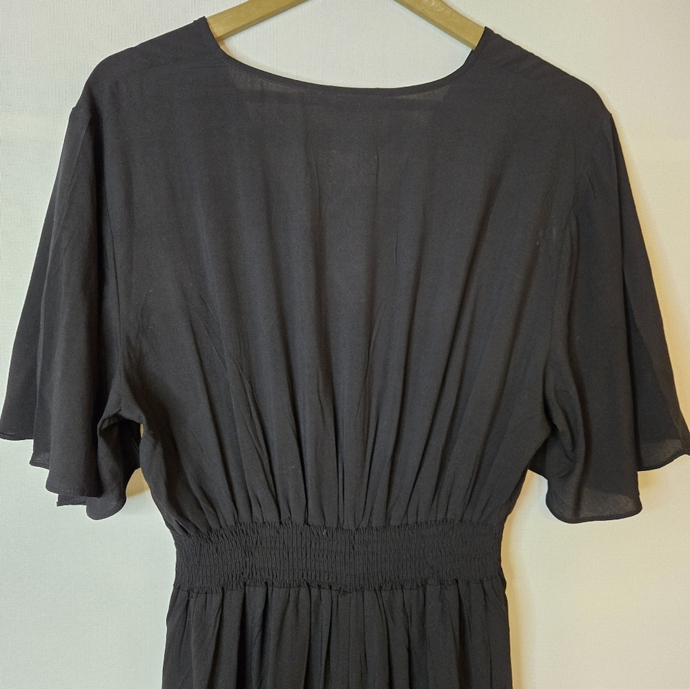 KorMei Women Size XL NWT Black wrap front, elastic waist V-neck dress - Picture 9 of 9